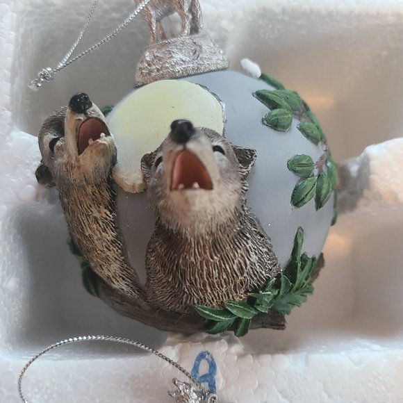 Vintage Bradford Edition Wolf Christmas Ornaments 1999 Eyes of the Wild - Picture 4 of 16